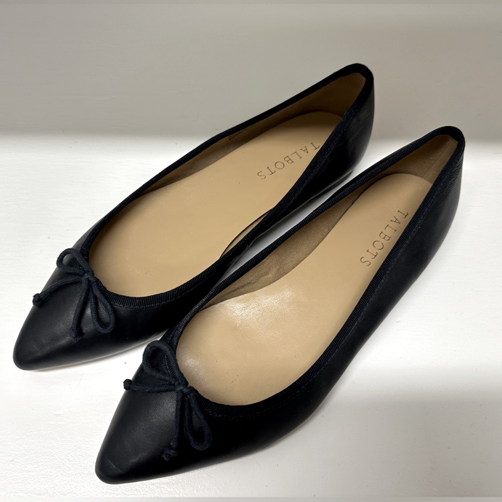 Talbots dark navy classic ballet flat size 8